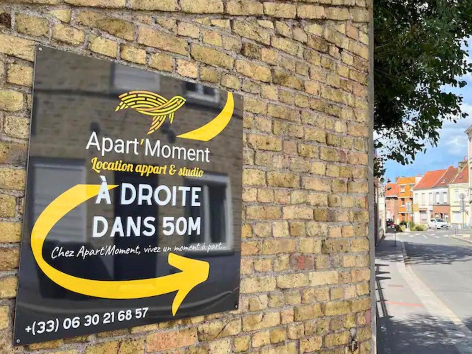 Studio Spacieux Et Elegant Au Coeur De Bourbourg - Gare A Proximite Esterno foto
